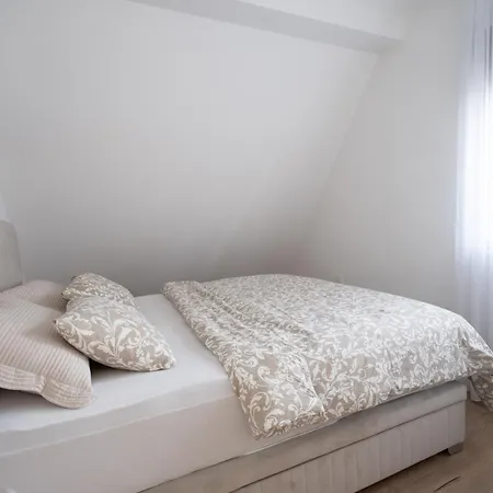 Semesterbostad Pine Nest Široki Brijeg