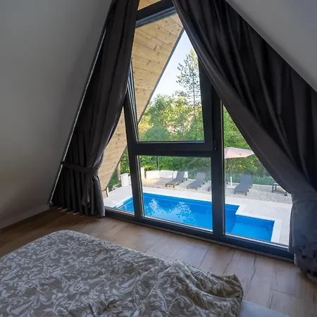 Pine Nest Široki Brijeg