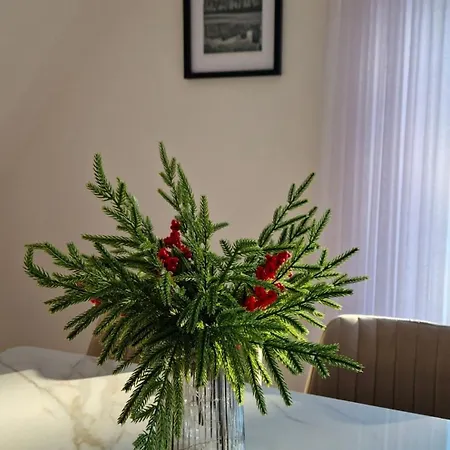 Pine Nest